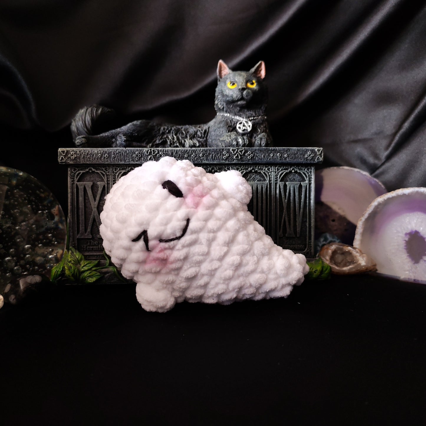 Crochet Ghost Buddy - Snuzz
