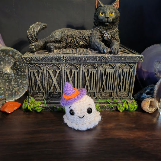 Crochet Ghost Buddy - Little Wiz