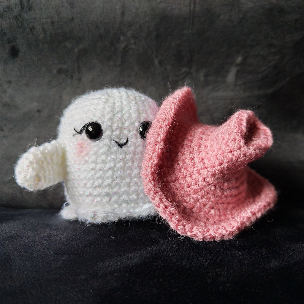 Ghost Buddy - Little Dolli